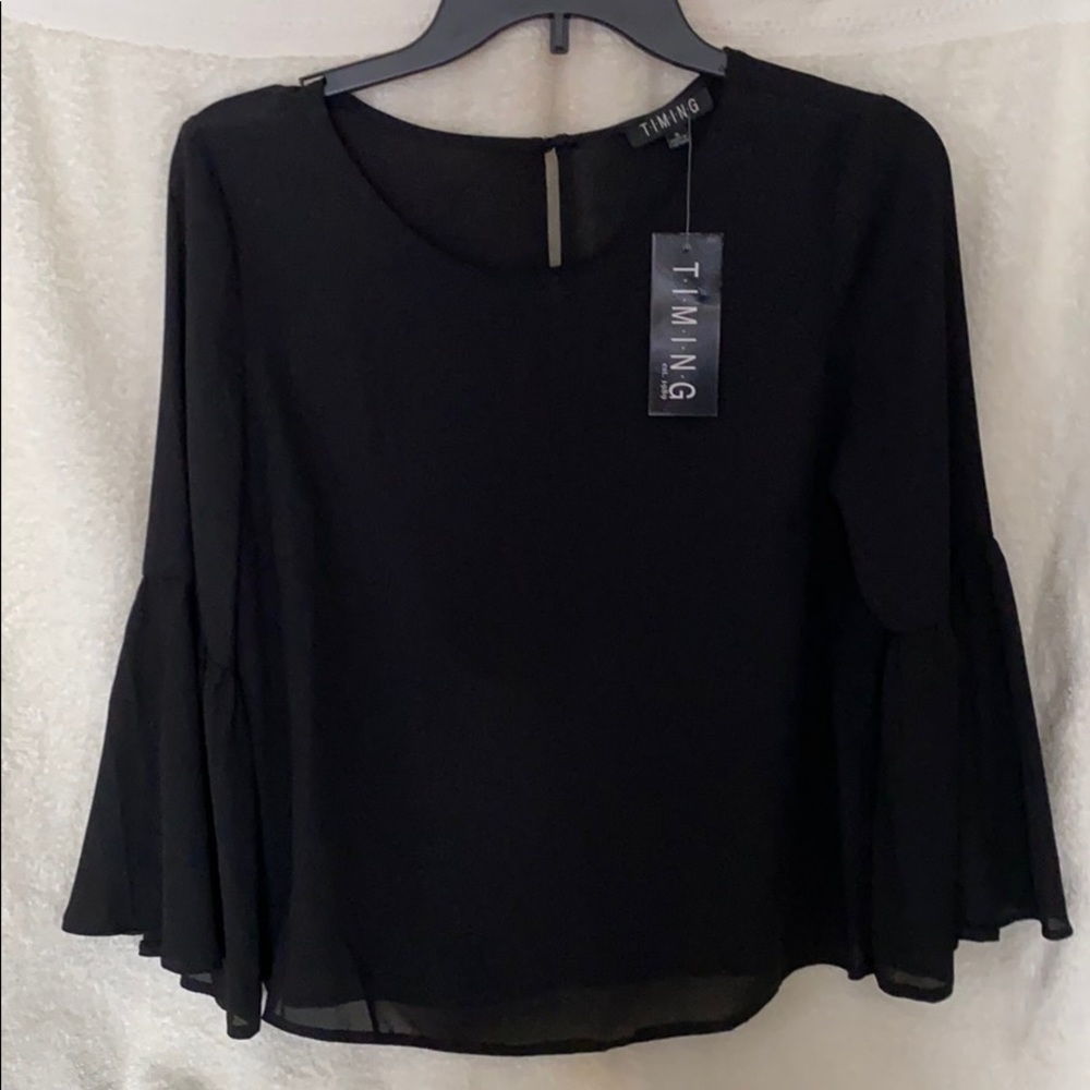 Brand NEW TOP